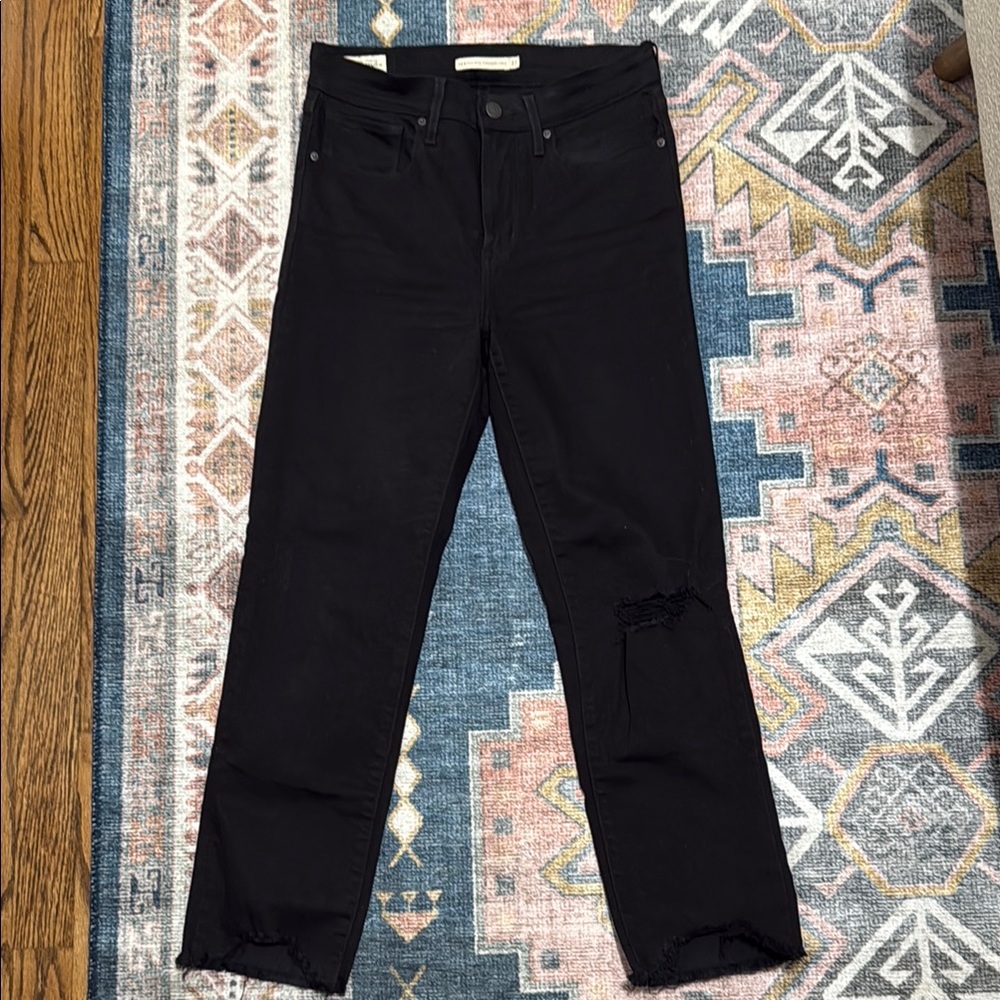 Levi's 724 Premium High Rise Straight Crop Black Jeans